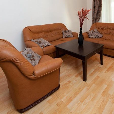 Premier Apartments Near The Museum Praha Bagian luar foto