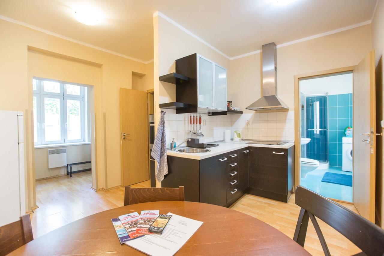Premier Apartments Near The Museum Praha Bagian luar foto